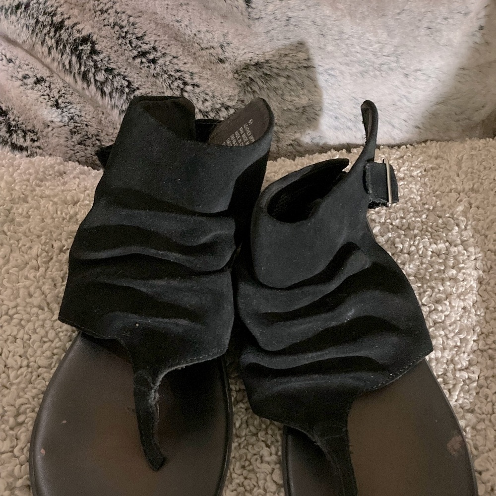 Mossimo Boho Suede Sandals - Picture 4 of 5
